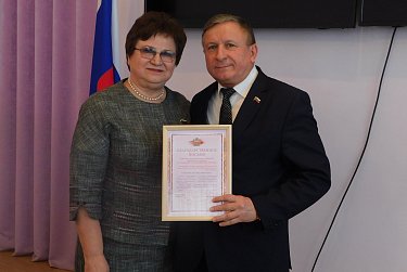 Ольга Хромушина поздравила депутатов Сорочинского городского  округа